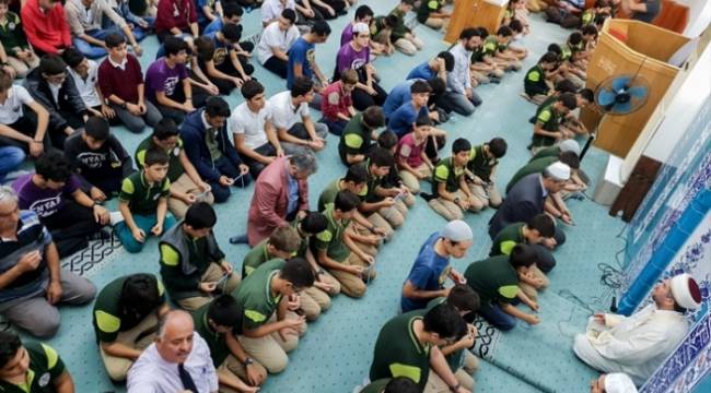 Antalya'da "Cami Okul El Ele" Projesi