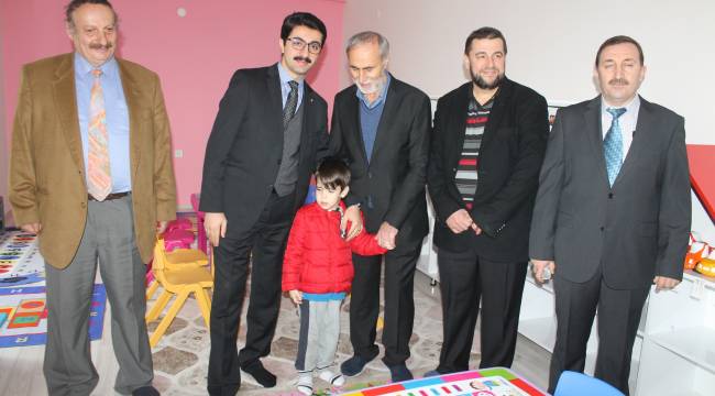 Çocuklara yönelik Kur’an kursu ve kreş açıldı
