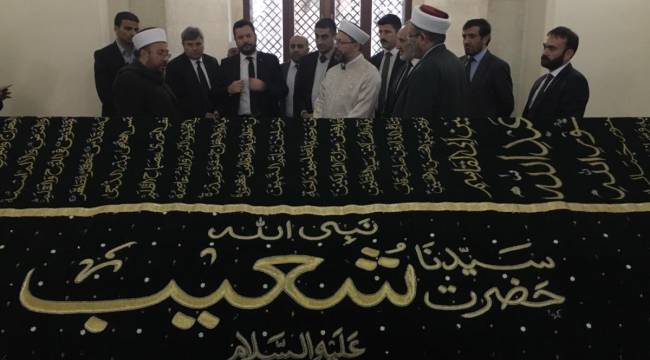Erbaş, Ürdün'de Türk Şehitliği'ni ziyaret etti