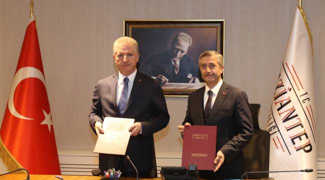 Şahinbey Belediyesi 164 öğrenciyi daha umreye gönderecek