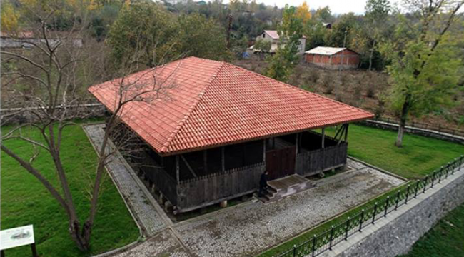 650 yıllık Cami tarihi özellikleriyle dikkat çekiyor