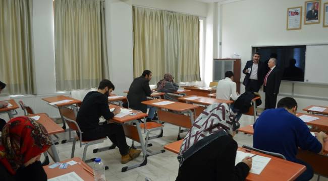 Denizli'de gençlere umre ödüllü yarışma