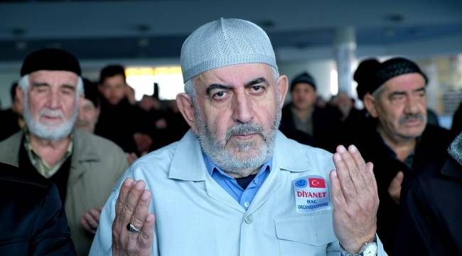Erzincan'dan 193 kişi dualarla Umre'ye uğurlandI