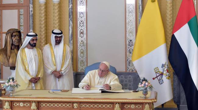 Abu Dabi Prensine İslam dünyasından tepki