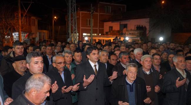 Sarıgöl’de 43 kişi umre ziyaretine uğurlandı