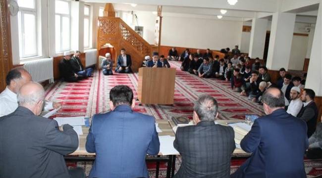 Kur'an-ı Kerim'i güzel okumak için mücadele ettiler