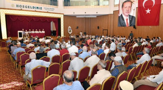Müftü Güller taziyeleri kabul etti