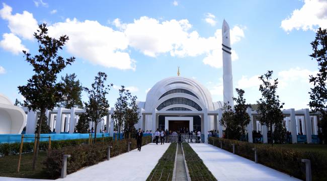 Abdülhakim Sancak Camii İbadete açıldı