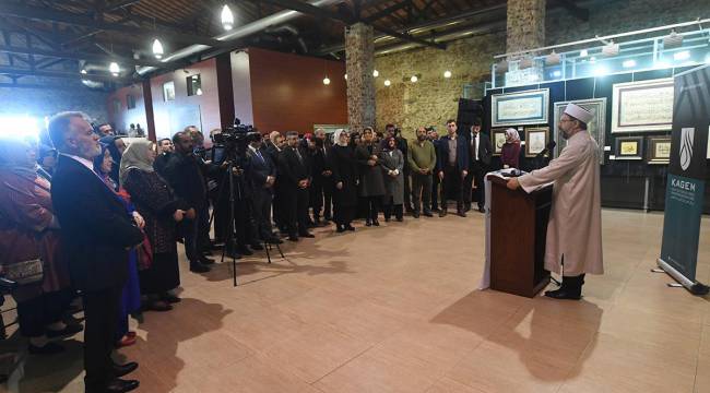 Erbaş, “Geleneksel İslam Sanatları Sergisi”ni açtı