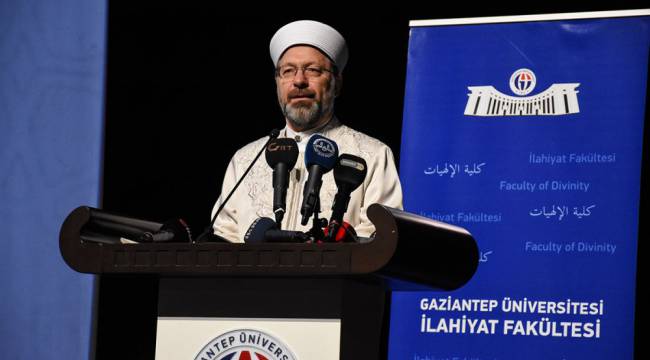 Erbaş, İlahiyat Fakültesi dekanlarına seslendi