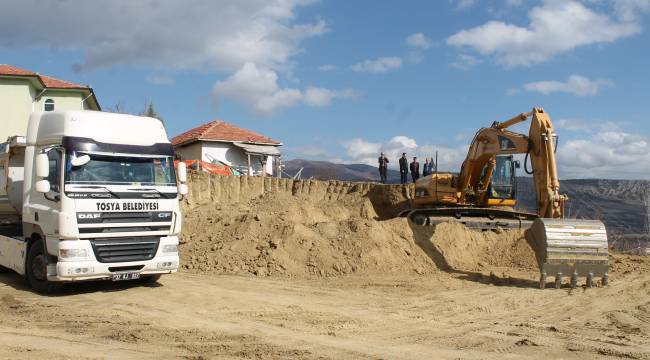 Yatılı Kur’an Kursu inşaatına ilk kazma vuruldu