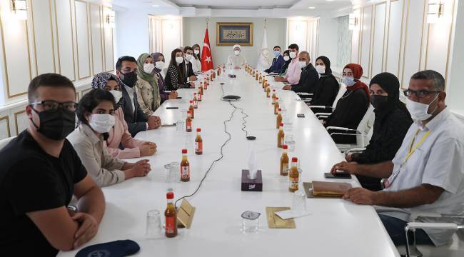 Başkan Erbaş, Batman Üniversitesi öğrencilerini kabul etti
