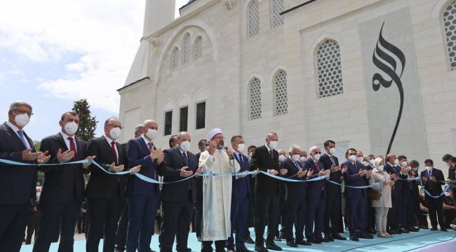 Uzun Mehmet Camii, ibadete açıldı.