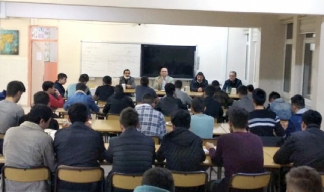 Müftülük gençlerle 'hasbihal' etti