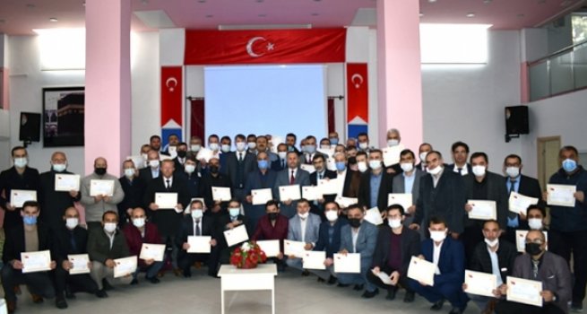 Pandemi ile mücadele eden din görevlilerine 'Başarı Belgesi'