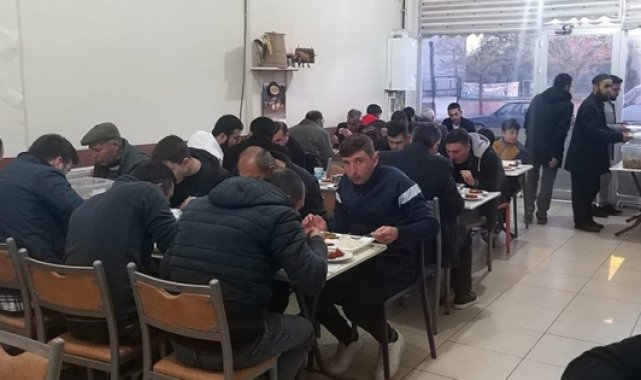 Süloğlu’nda gençler iftarda buluştu