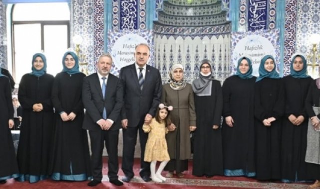 Yalova'da hafızlık icazet merasimi