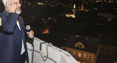 Başkan ERBAŞ,500 yıldır sürdürülen geleneğine göre ezan okudu